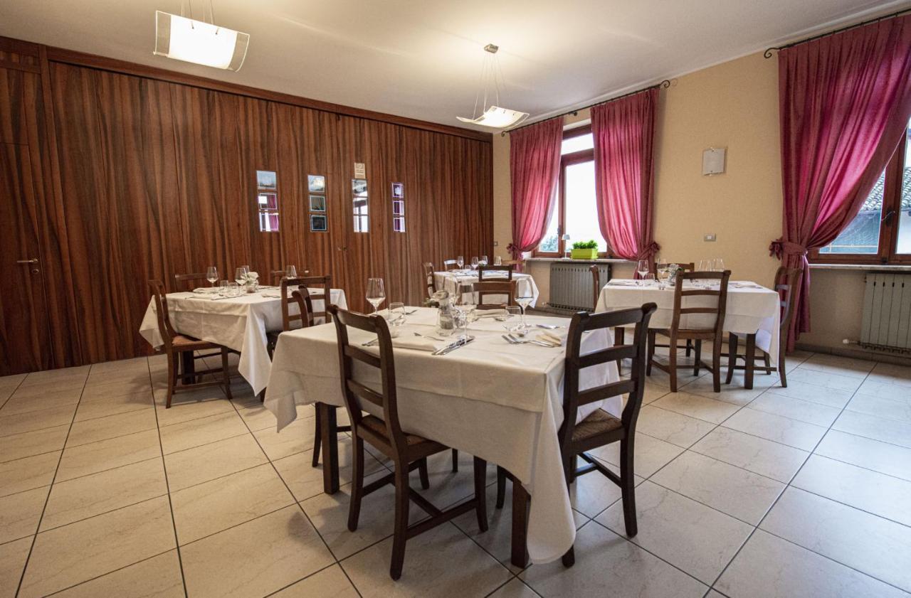 Locanda Italia Serralunga d'Alba Extérieur photo
