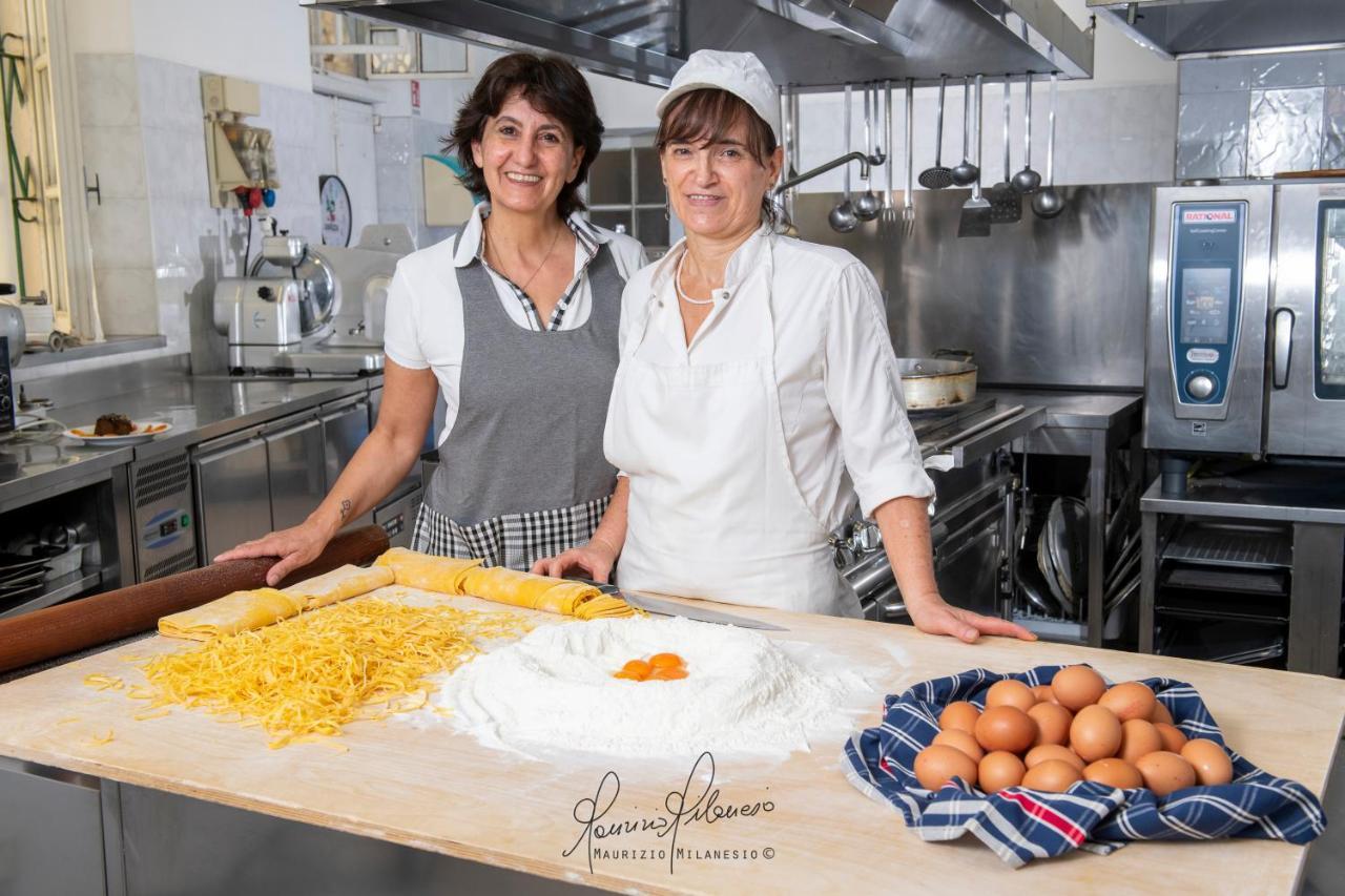 Locanda Italia Serralunga d'Alba Extérieur photo