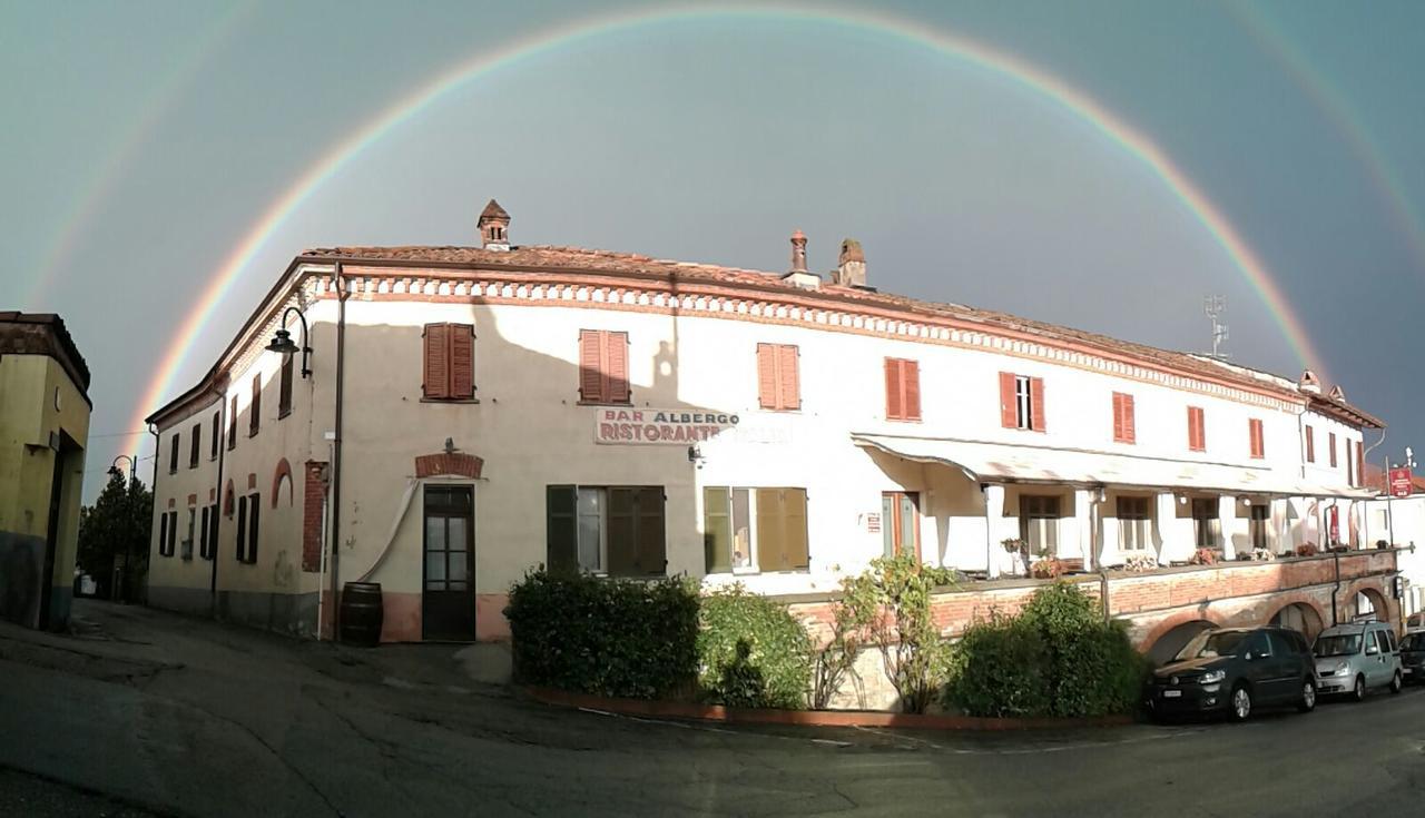 Locanda Italia Serralunga d'Alba Extérieur photo